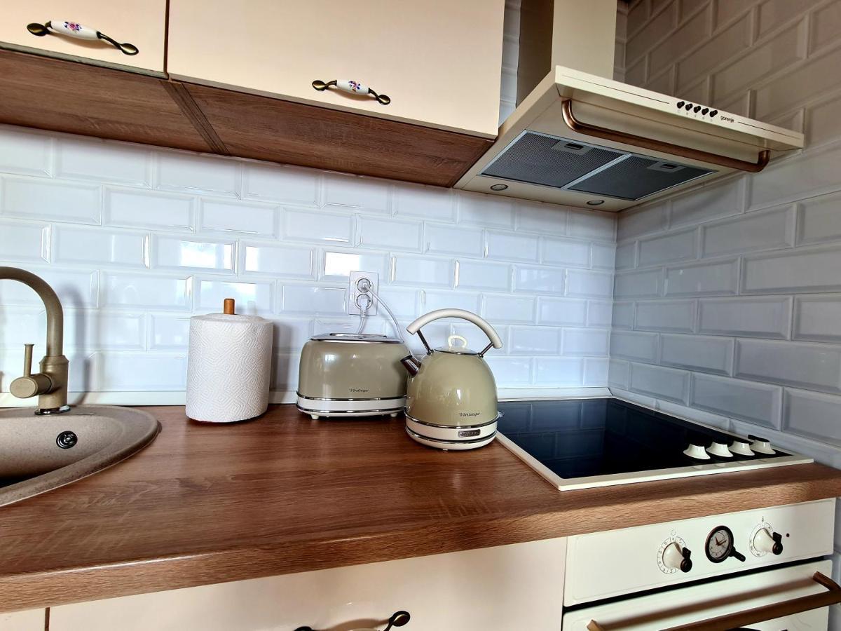 Lilly Dream Home Apartment Retro Back To 60S And 70S SJJ Eksteriør bilde